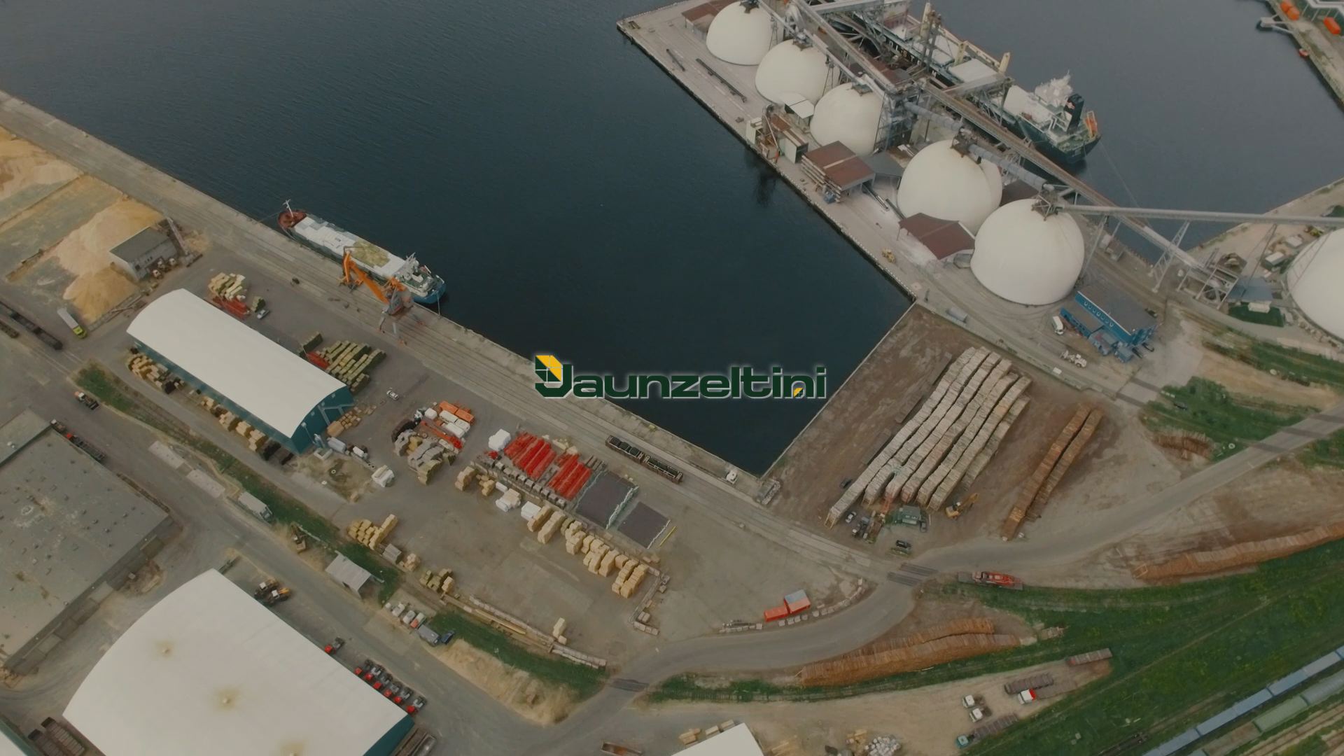 SIA Jaunzeltiņi CARGO HANDLING OPERATOR AT RIGA UNIVERSAL TERMINAL